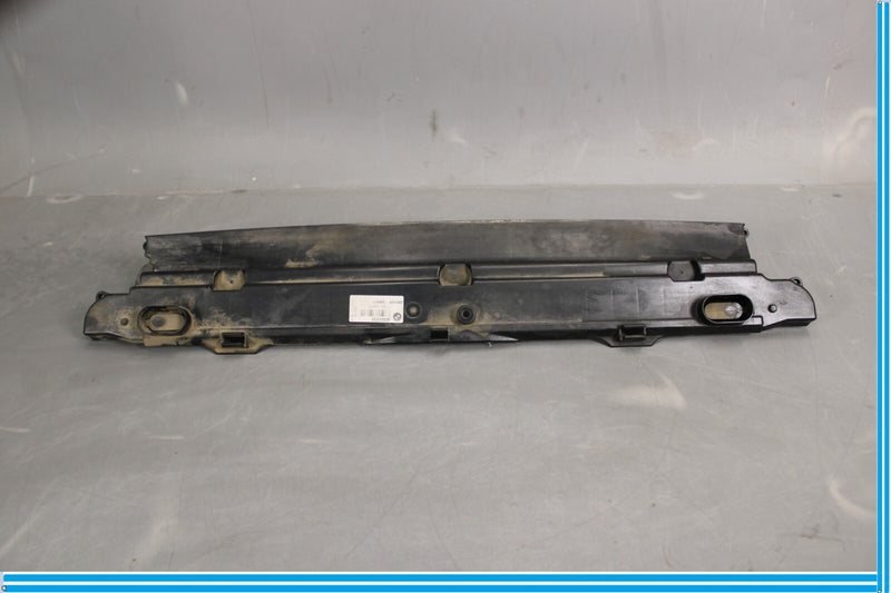 Load image into Gallery viewer, 04-10 BMW 645Ci 650i Radiator Core Upper Support Bracket Shroud Oem