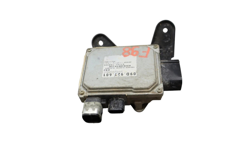 Load image into Gallery viewer, 11-18 Volkswagen VW Touareg Hybrid Engine Oil Pump Control Module Unit OEM