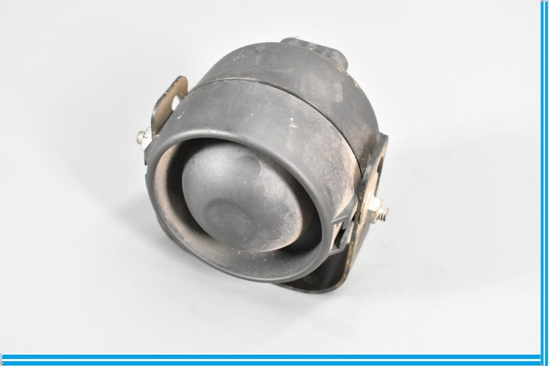 Load image into Gallery viewer, 04-08 Maserati Quattroporte M139 Alarm Horn Siren Assembly W/Bracket Oem