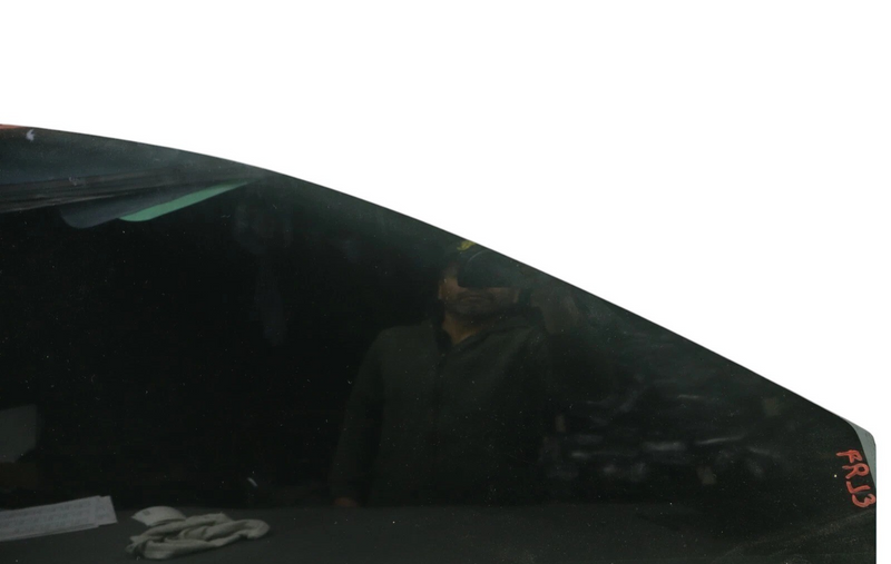 Load image into Gallery viewer, 11-18 Audi A8 A8L Quattro Front Right Passenger Side Door Window Glass Black Oem