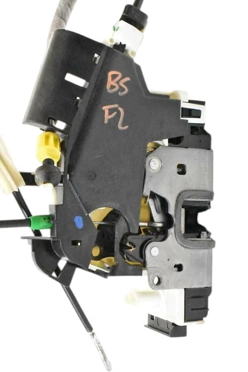 Load image into Gallery viewer, 08-20 Mercedes W204 C300 SLC300 Front Left Side Door Lock Latch Actuator Oem