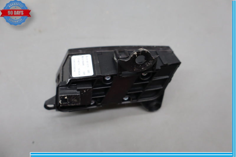 Load image into Gallery viewer, 07-14 Mercedes W221 S550 CL550 Front Right Side Door Lock Switch 2218213151 Oem