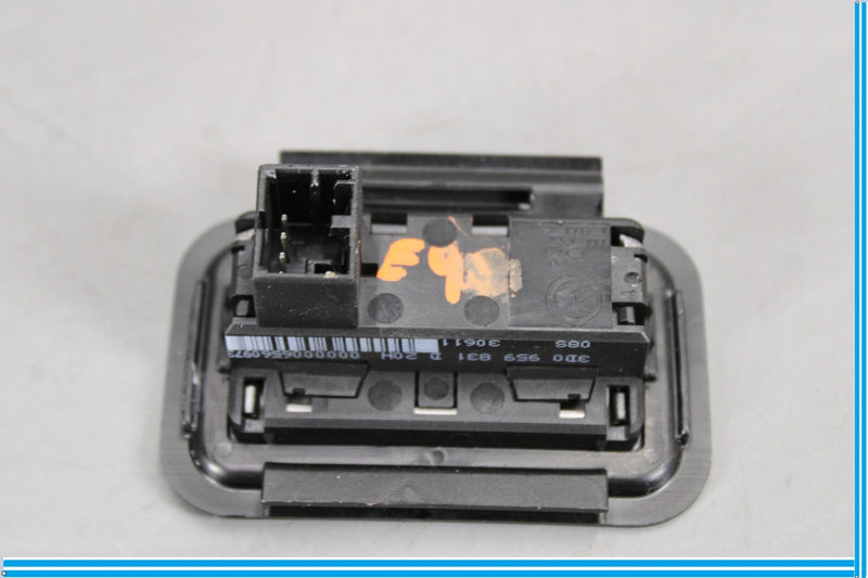 Load image into Gallery viewer, 11-18 Audi S8 A8 Rear Tailgate Trunk Lid Open Release Switch 3D0959831 Oem