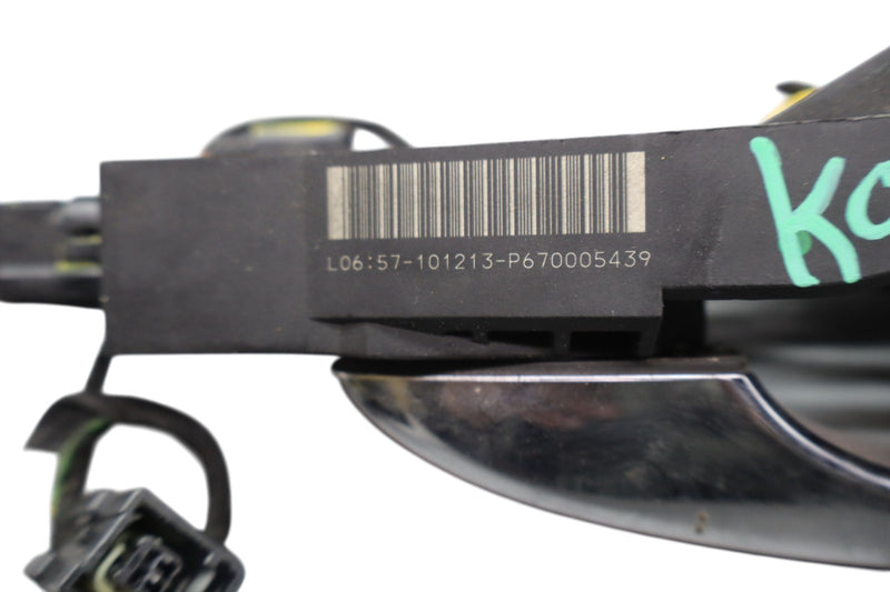 Load image into Gallery viewer, 14-21 Maserati Ghibli M157 Front Left Driver Side Exterior Door Handle Oem