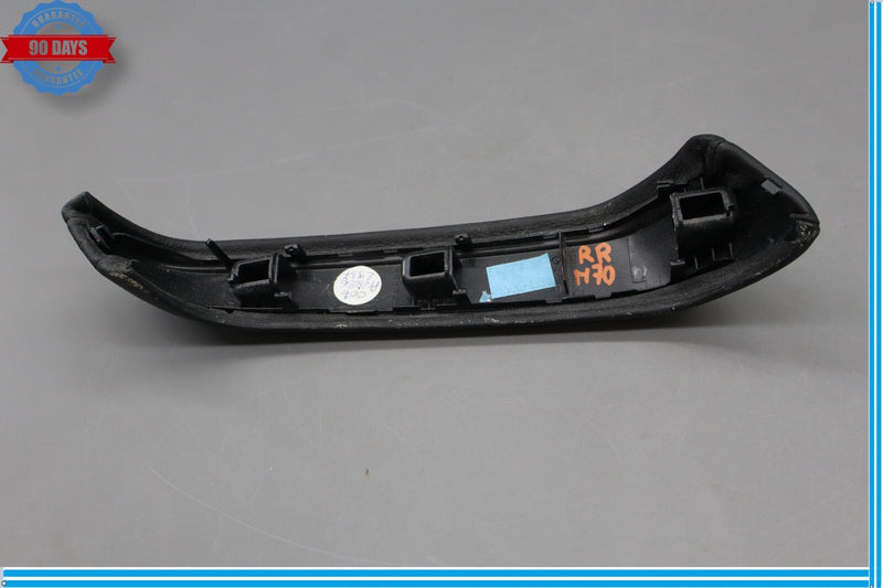 Load image into Gallery viewer, 14-21 Maserati Quattroporte Right Side Door Panel Grab Handle Trim Black Oem
