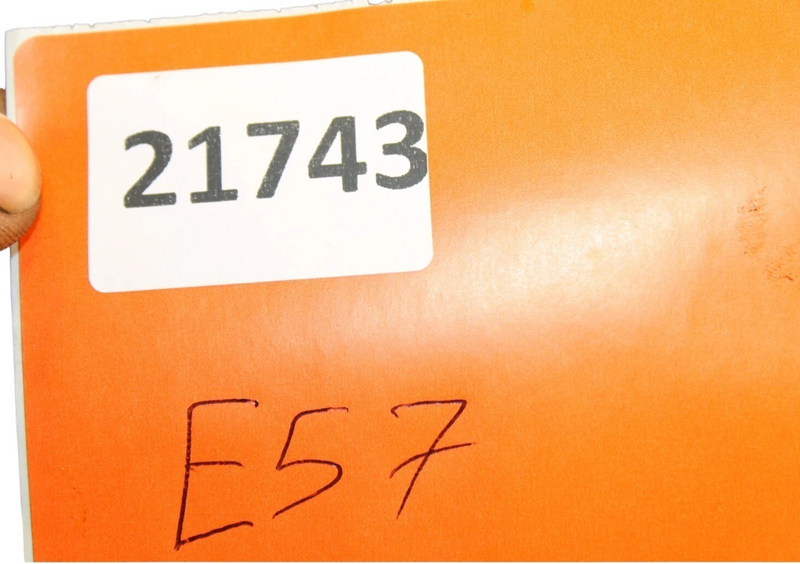 Load image into Gallery viewer, 03-12 Bentley Continental GT Flying Spur Rear Right Side Spindle Knuckle Hub Oem