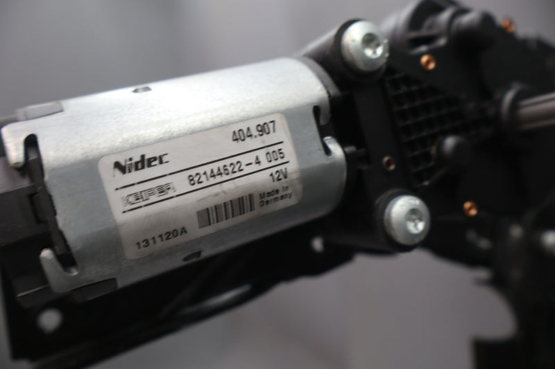 Load image into Gallery viewer, 05-20 Mercedes R172 SLK350 SLK250 Left Side Seat Track Rail Frame w/ Motors Oem