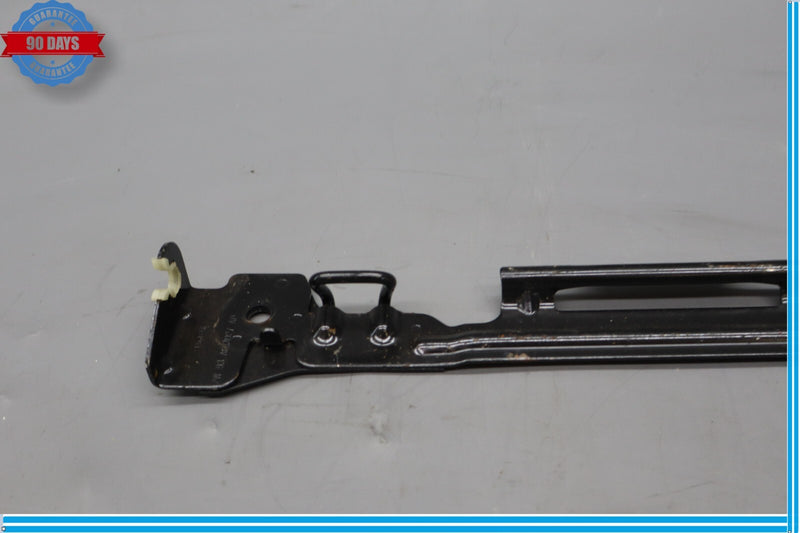 Load image into Gallery viewer, 10-15 Jaguar X351 XJ XJL Right Side Seatbelt Seat Belt Restraint Bracket Oem