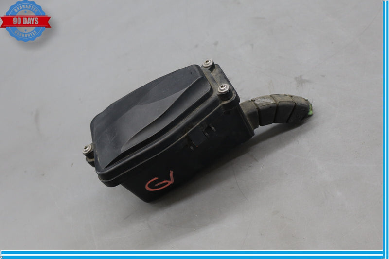 Load image into Gallery viewer, 10-16 Porsche Panamera 970 Engine Compartment Fuse Box W/ Cover Oem
