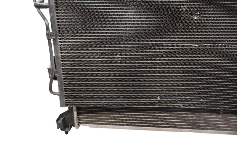 Load image into Gallery viewer, 14-16 Kia Optima Hybrid 2.4L Front Engine Cooling Radiator Assembly Oem