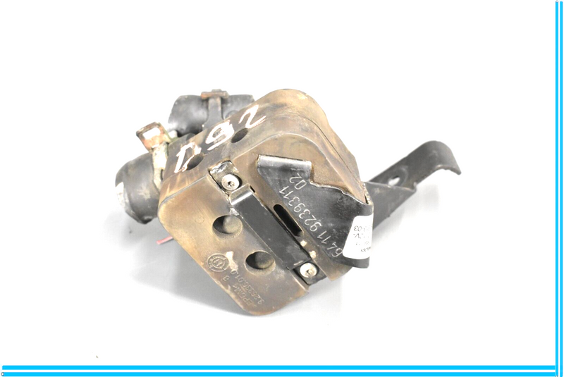 Load image into Gallery viewer, 12-18 BMW 650i 640i F12 Engine Electric Auxiliary Water Coolant Pump Oem