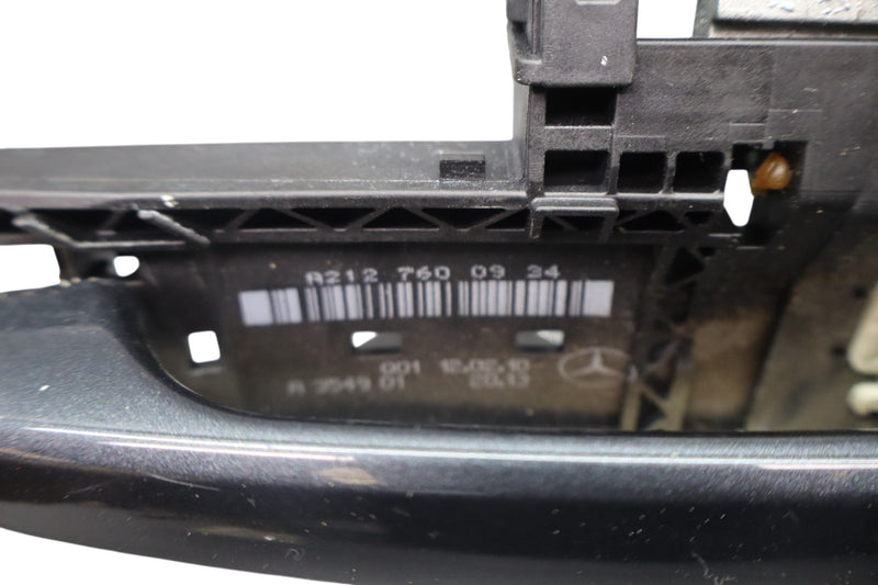 Load image into Gallery viewer, 06-16 Mercedes W212 E350 E250 E550 Rear Right Side Exterior Door Handle Oem