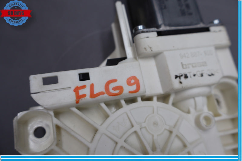 Load image into Gallery viewer, 11-17 Volkswagen VW Touareg Front Left Side Window Glass Regulator Motor Oem