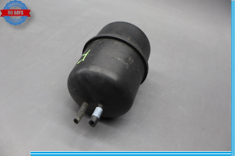 Load image into Gallery viewer, 14-22 Maserati Ghibli Vacuum Air Reservoir Tank 675000752 Oem