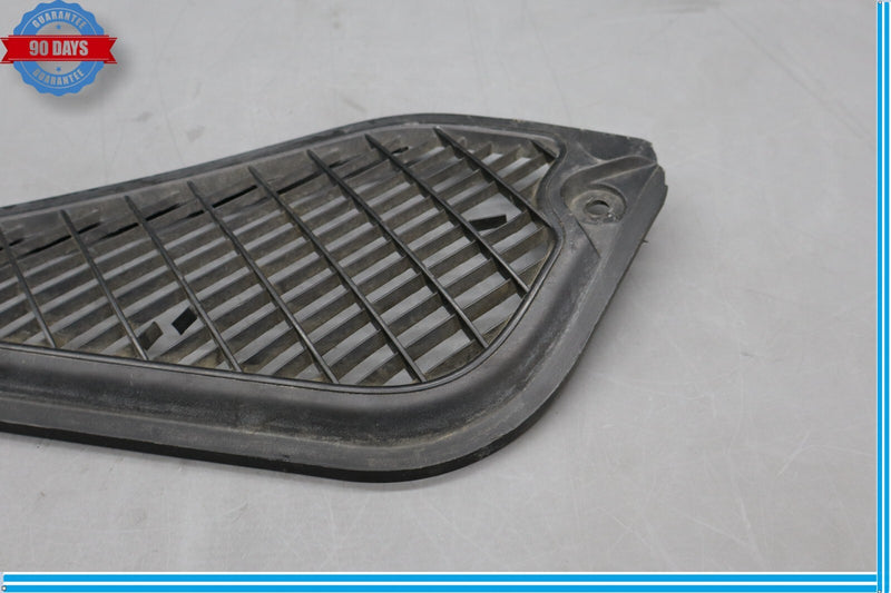 Load image into Gallery viewer, 10-16 Porsche Panamera 970 Front Right Windshield Cowl Grille Cover Trim Oem