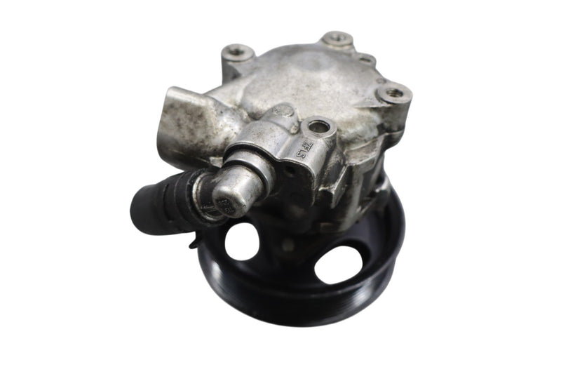 Load image into Gallery viewer, 11-18 Porsche Cayenne 958 Engine Power Steering Pump W/ Pulley 7P0422154A Oem