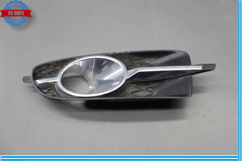 Load image into Gallery viewer, 10-13 Buick Lacrosse CXL Front Right Side Fog Light Lower Outer Grille Trim Oem