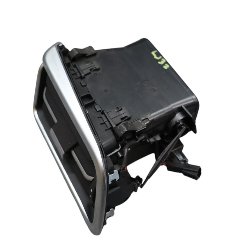 Load image into Gallery viewer, 14-17 Maserati Ghibli Front Left Driver Side Dash AC A/C Air Vent Grille Oem