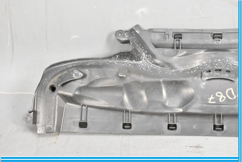 Load image into Gallery viewer, 06-11 Mercedes CLS550 CLS55 AMG W219 Engine Hood Air Baffle Oem