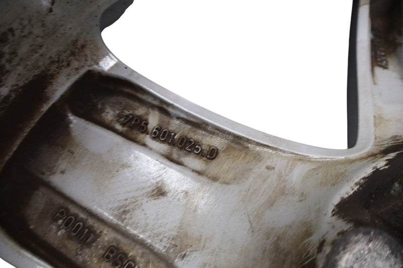 Load image into Gallery viewer, 11-18 Porsche Cayenne 958 18" 5 Spoke Alloy Wheel Rim 8Jx18 ET53 7P5601025D Oem