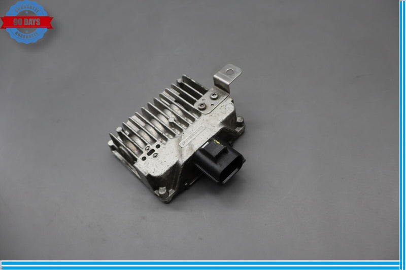 Load image into Gallery viewer, 07-24 Jaguar X250 XF XK F-Type XF Gas Fuel Pump Control Module 7W839D372AA Oem