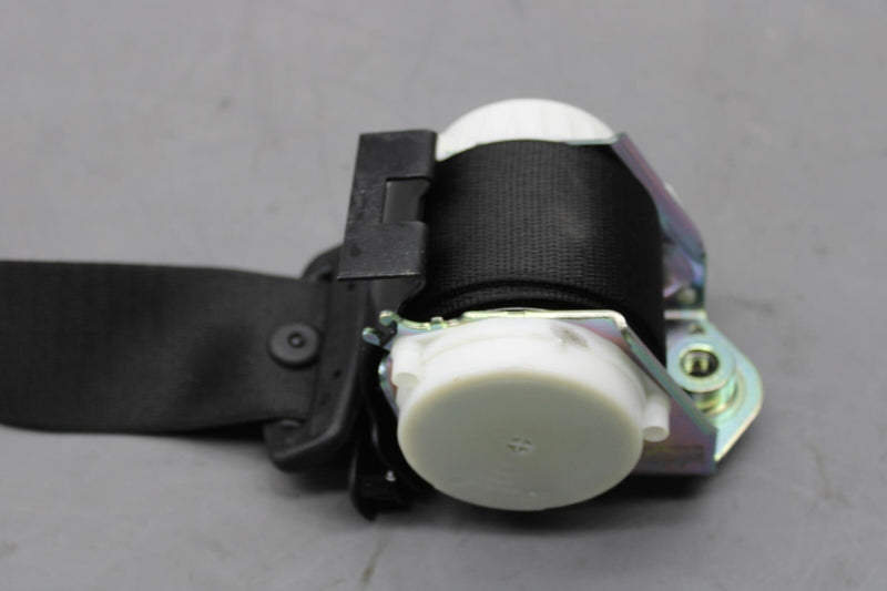 Load image into Gallery viewer, 11-16 BMW 528i 535i 550i Rear Center Side Seat Belt Seatbelt Retractor Oem