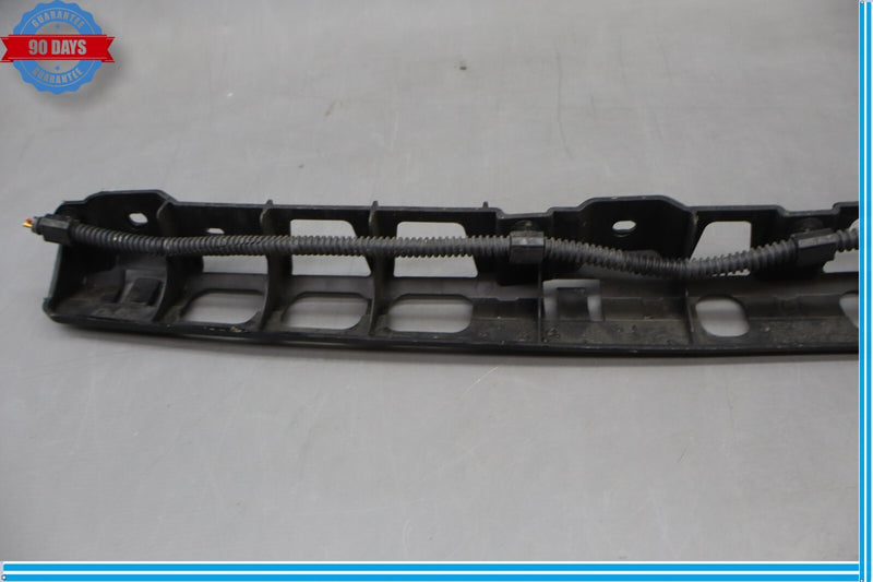 Load image into Gallery viewer, 11-18 Porsche Cayenne Rear Center Bumper Support Bracket 7P5807863 Oem