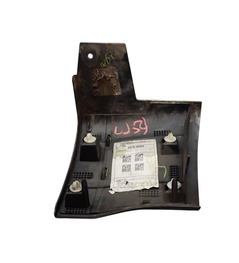 Load image into Gallery viewer, 14-22 Land Rover Range Rover Front Left Driver Side Fender Molding Cover Oem