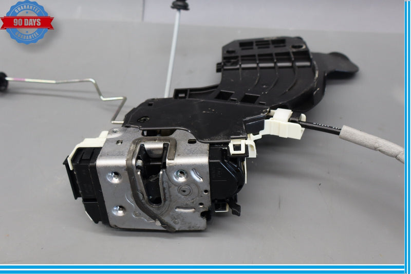 Load image into Gallery viewer, 13-15 Mercedes X166 GL450 GL550 Rear Left Side Door Lock Latch Actuator Oem