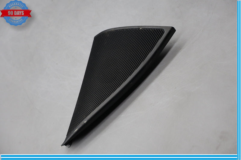 Load image into Gallery viewer, 08-14 Mercedes C250 C300 W204 Front Right Side Door Panel Tweeter Speaker Cover