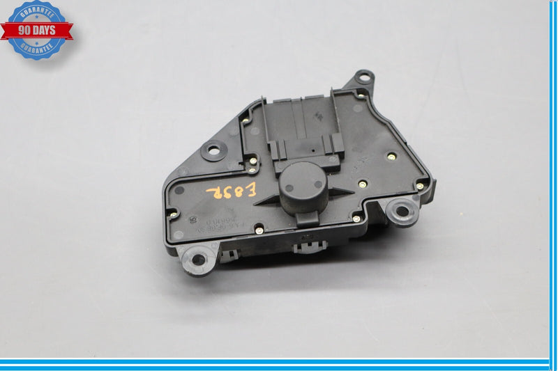 Load image into Gallery viewer, 03-08 Mercedes R230 SL500 SL600 Right Side Seat Control Switch Module Oem