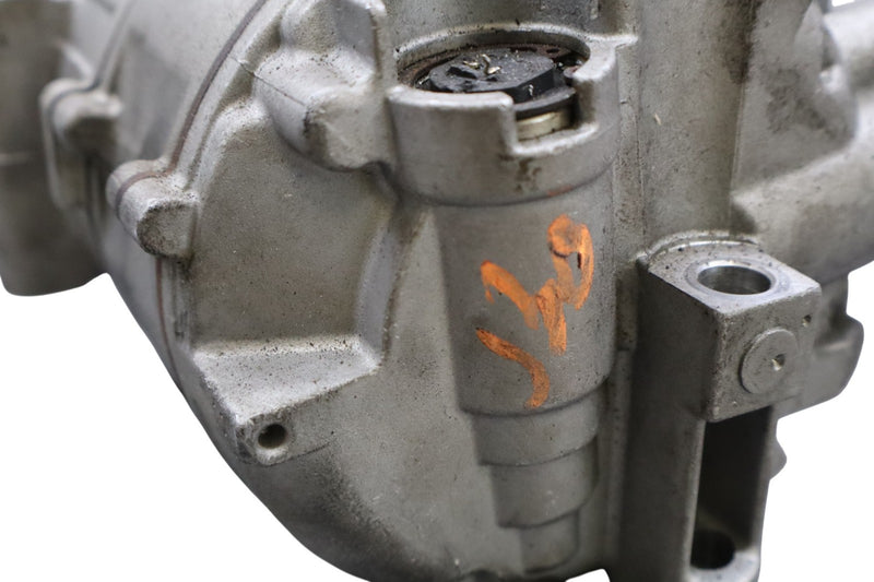 Load image into Gallery viewer, 12-15 Mercedes W204 C250 SLK250 A/C Air Conditioning Compressor 0022304511 Oem