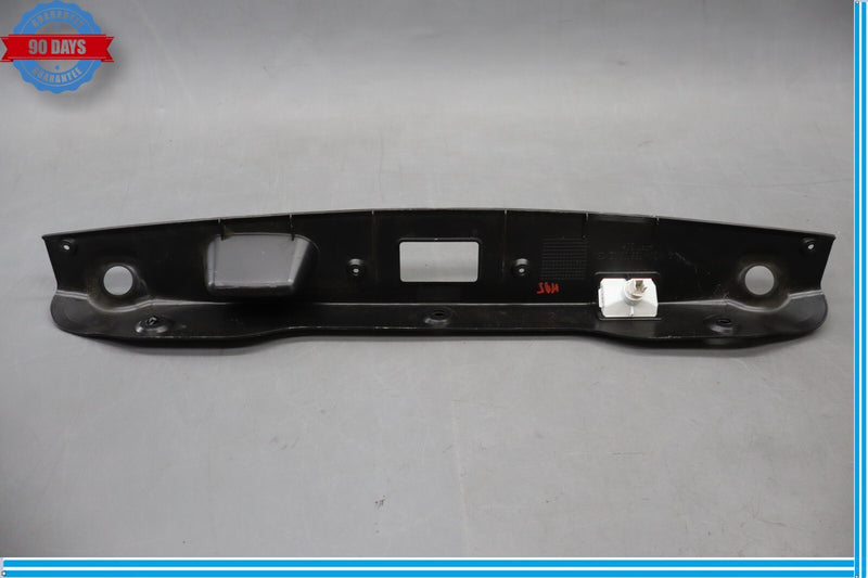 Load image into Gallery viewer, 08-14 Mercedes W204 C350 C250 Trunk Lid Tailgate Handle Trim 2047580002 Oem