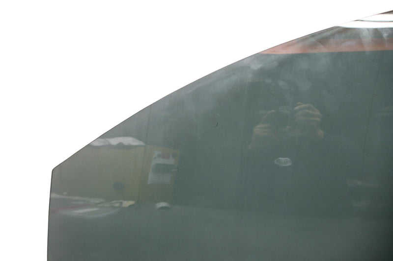 Load image into Gallery viewer, 10-17 Mercedes W207 E350 E550 Front Left Driver Side Door Window Auto Glass Oem