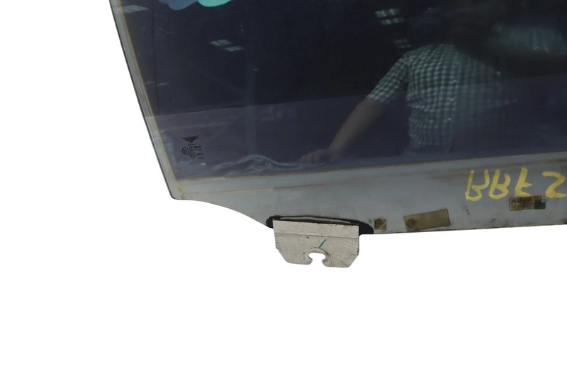 Load image into Gallery viewer, 06-13 Bentley Continental Flying Spur Rear Right Side Door Window Glass OEM