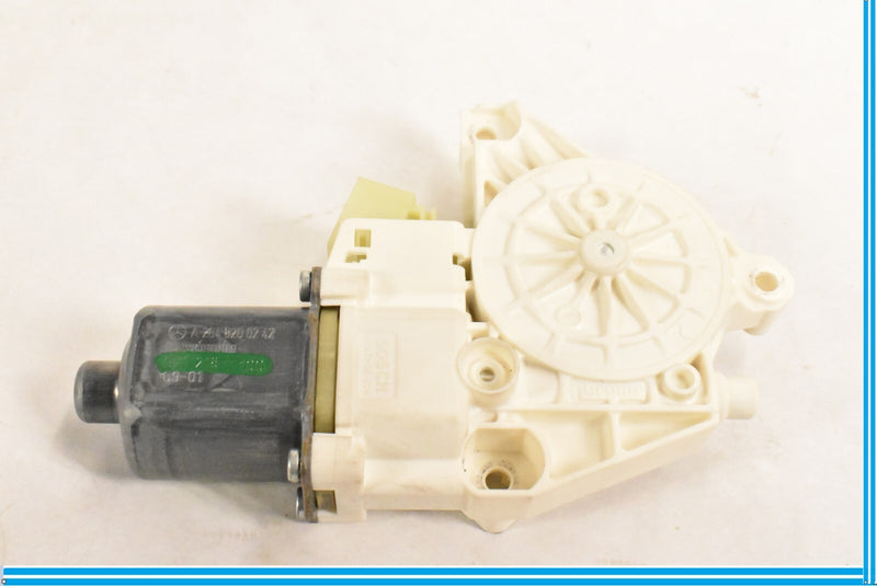 Load image into Gallery viewer, 08-16 Mercedes E350 E550 C250 C300 GLK350 W212 Front Right Door Window Motor Oem