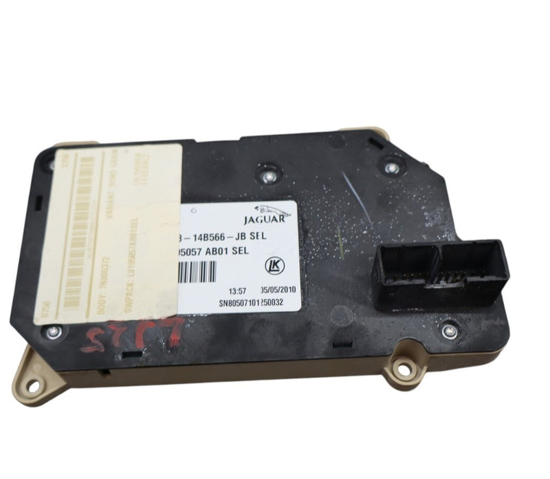 Load image into Gallery viewer, 09-11 Jaguar XF XFR X250 Front Left Side Seat Adjustment Control Switch Oem