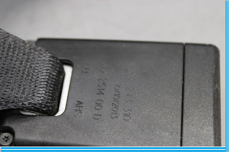 Load image into Gallery viewer, 12-18 BMW 320i 328i F30 Rear Right & Middle Seat Belt Receiver Latch Oem