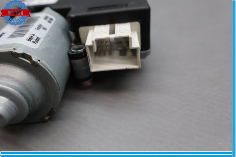 Load image into Gallery viewer, 11-18 Porsche Cayenne 958 Rear Roof Sun Shade Screen Roller Blind Motor Oem