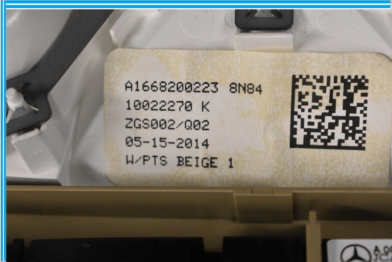 Load image into Gallery viewer, 12-19 Mercedes GL450 X166 Rear Overhead Dome Light Lamp Parking Sensor Oem