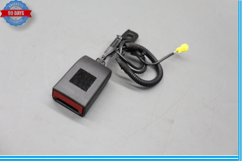 Load image into Gallery viewer, 12-19 Mercedes GL450 GL550 X166 Front Right Passenger Seat Belt Buckle Black Oem