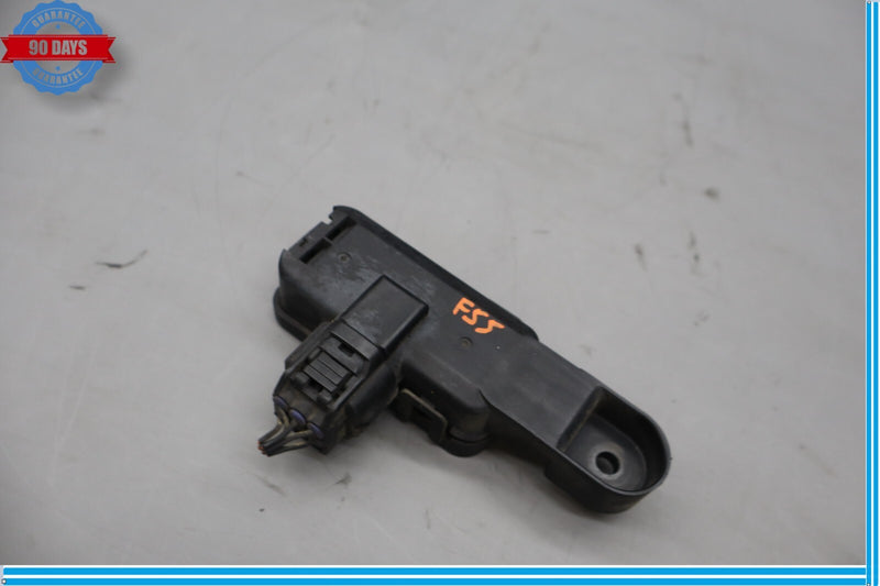 Load image into Gallery viewer, 10-18 Jaguar X351 XJ XJL Smog Emission Control Module Sensor 013650-0010 Oem