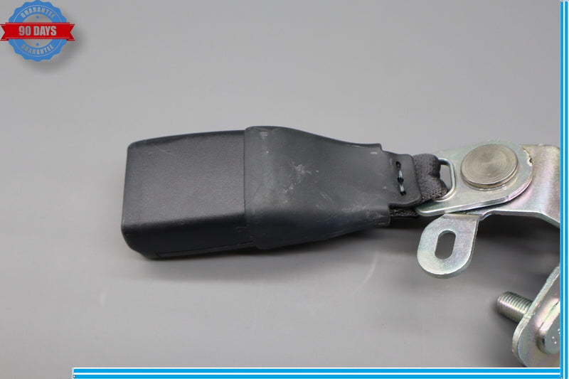 Load image into Gallery viewer, 07-12 Lexus LS460 Rear Left Driver Side Center Seat Belt Buckle 1046971 Oem