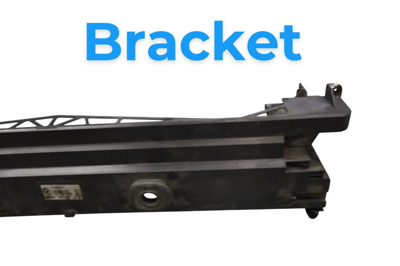 Load image into Gallery viewer, 09-15 BMW 750i 750Li Upper Top Radiator Support Carrier Bracket 17107577117 Oem