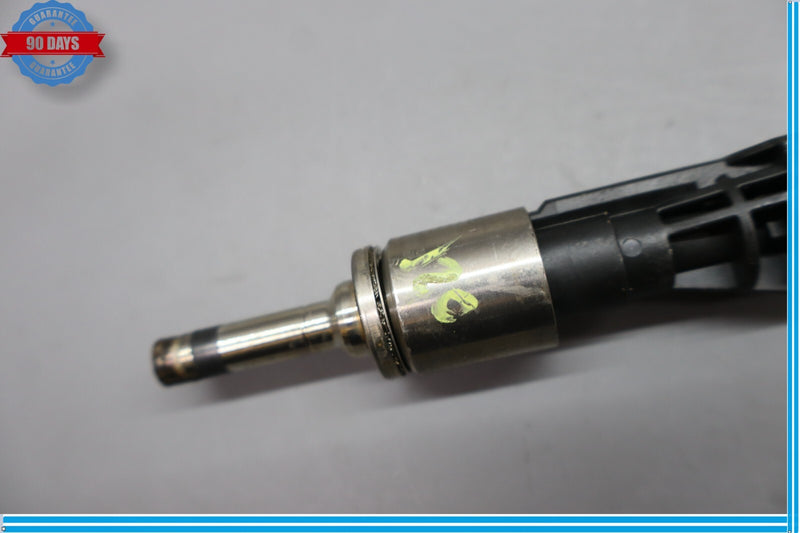 Load image into Gallery viewer, 11-16 BMW 535i xDrive Engine Motor Fuel Injector 0261500109 Oem