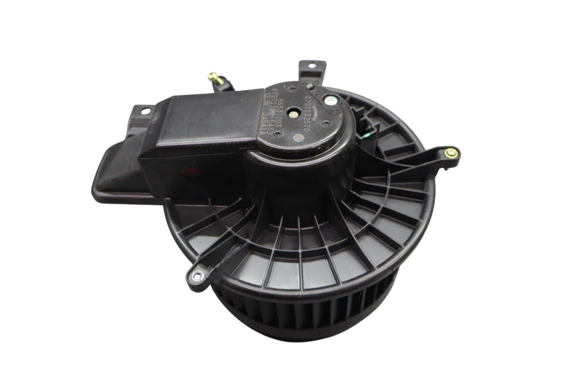 Load image into Gallery viewer, 14-19 Maserati Ghibli HVAC A/C Heater Blower Motor Fan 0701132570 Oem