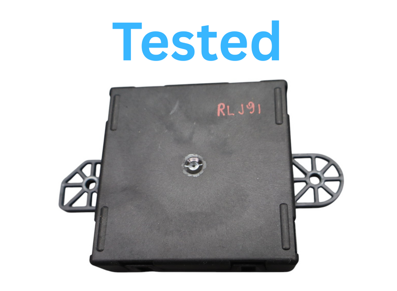 Load image into Gallery viewer, 14-17 Maserati Quattroporte Rear Left Driver Side Door Control Module Unit Oem