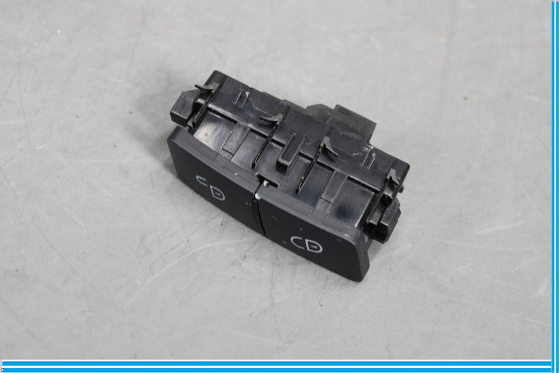 Load image into Gallery viewer, 08-17 Mercedes E350 E550 Right Front Passenger Door Lock / Unlock Switch Oem