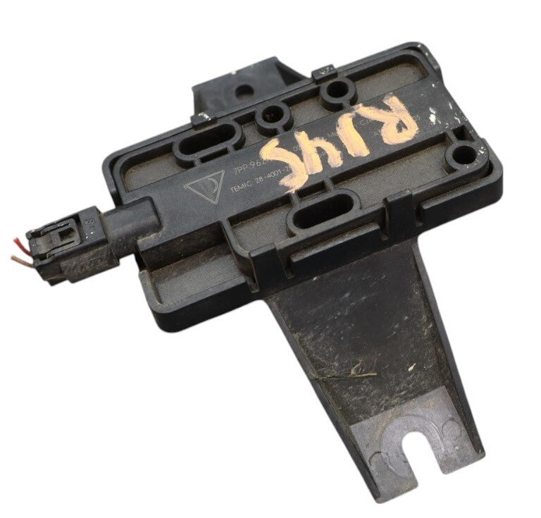 Load image into Gallery viewer, 11-18 Porsche Cayenne 958 Keyless Control Module Antenna Sensor w/ Bracket Oem