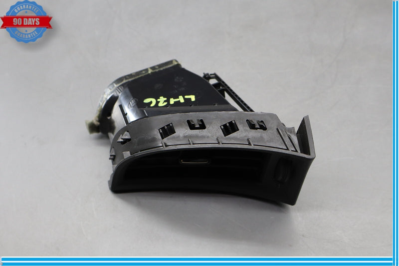 Load image into Gallery viewer, 10-16 Buick Lacrosse CXL Front left Driver Side Dash Outer Air Vent Grille Oem